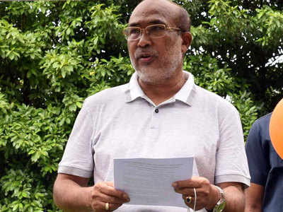 Manipur CM announces cash award for Olympians from state