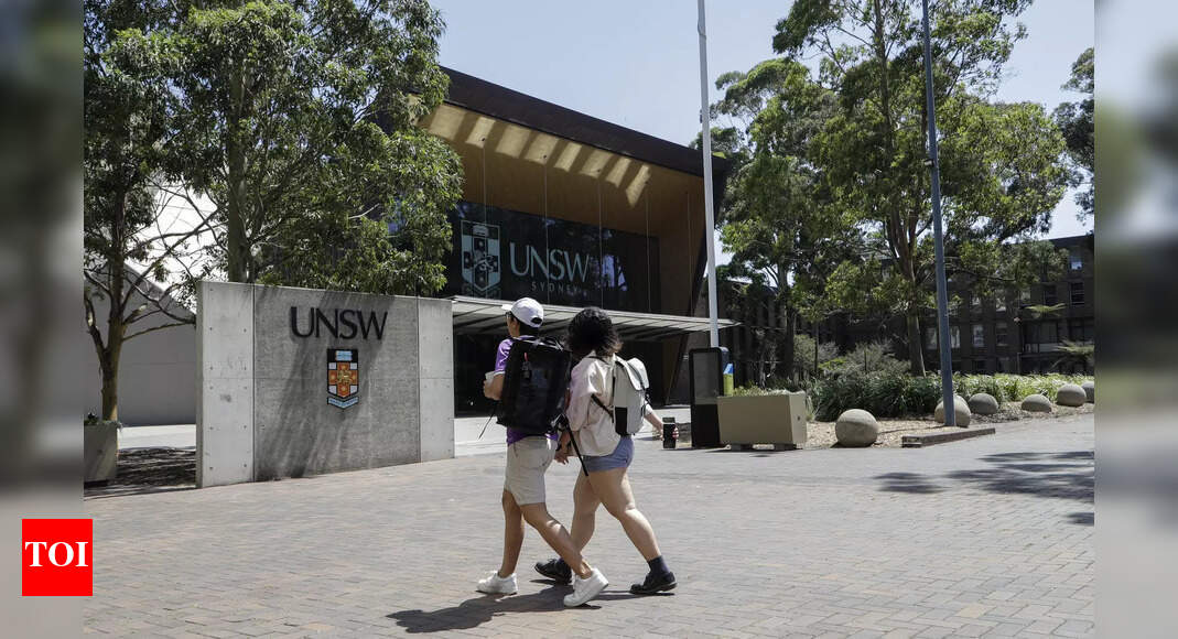 Chinese censorship, surveillance found at Australian universities: Report
