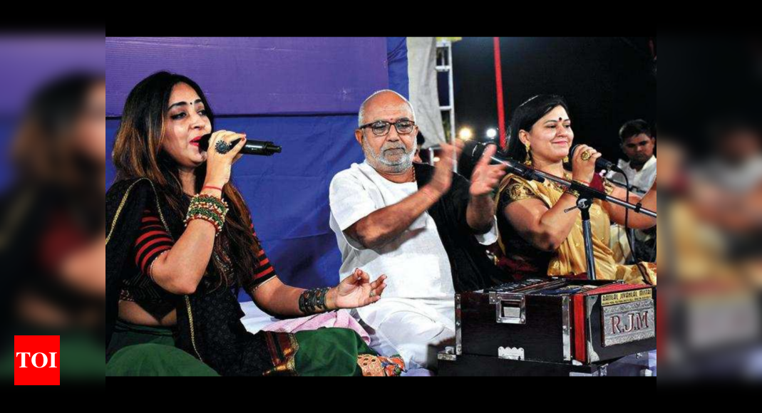 Gujarat: Garba singer gets his name patented | Vadodara News - Times of ...