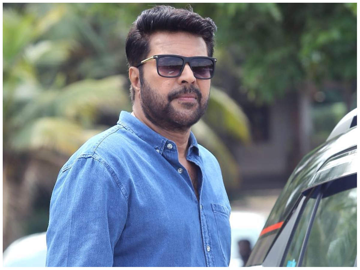 Mammootty / Mammootty Shares A Rare Throwback Picture News Indiaglitz
