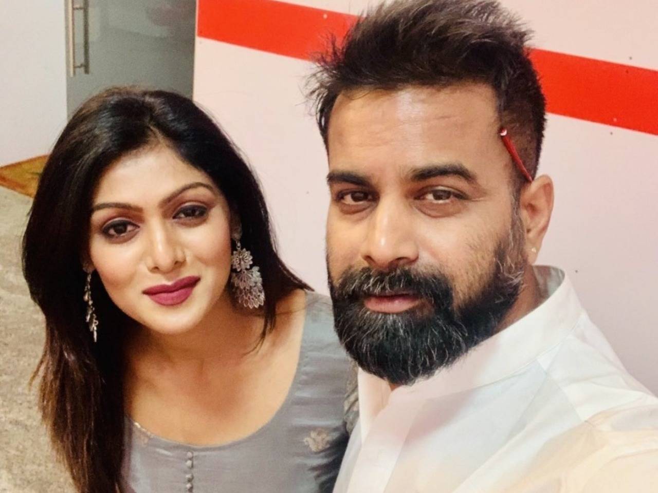 Celebrity couple Anu Poovamma-NC Ayyappa to feature in reality show 'Raja  Rani' - Times of India