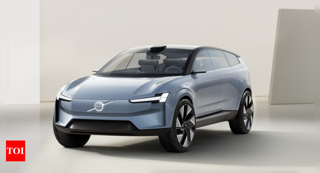 Volvo showcases Concept Recharge EV prototype