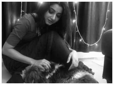 Gauri Nalawade shares an adorable throwback picture with her furry friend