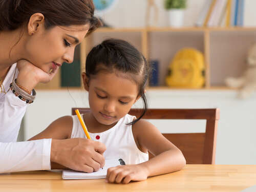 5 signs that your kids might need a tutor | The Times of India