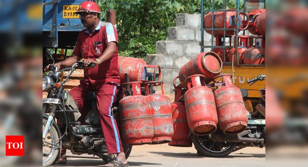 Home LPG cylinders to cost Rs 25 more