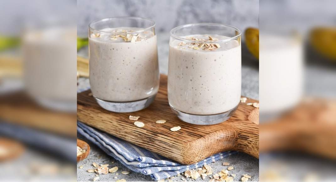 Oats Peanut Butter Smoothie Recipe: How to Make Oats Peanut Butter ...