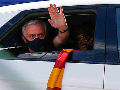 Roma fans dream as Jose Mourinho arrives in Italy