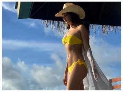 Kiara scorches up the internet in a bikini
