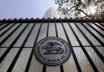 RBI should not print money to finance fiscal deficit: Pinaki Chakraborty