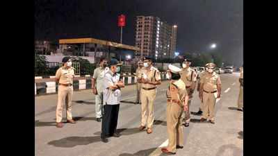 Delhi police commissioner Balaji Srivastava lands at police stations, takes stock of work