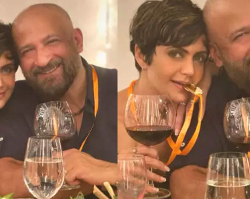 
Mandira Bedi’s first post after husband Raj Kaushal's death is all about heart-breaking memories!
