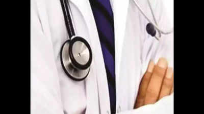 Eye on third wave, doctors in Hyderabad train parents on first aid