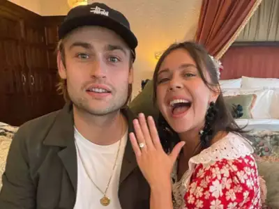 Douglas Booth engaged to Bel Powley