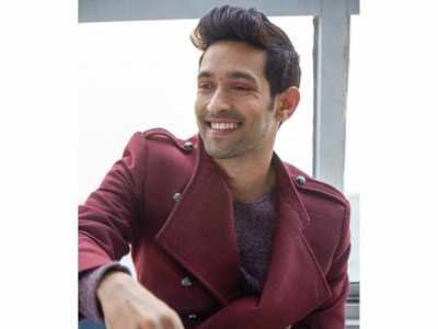 Vikrant Massey reveals his mother is still in touch with his ex-girlfriends