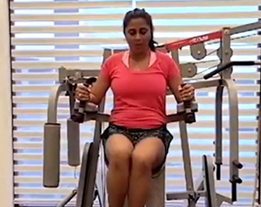 
Kaniha shells out fitspiration with her latest video
