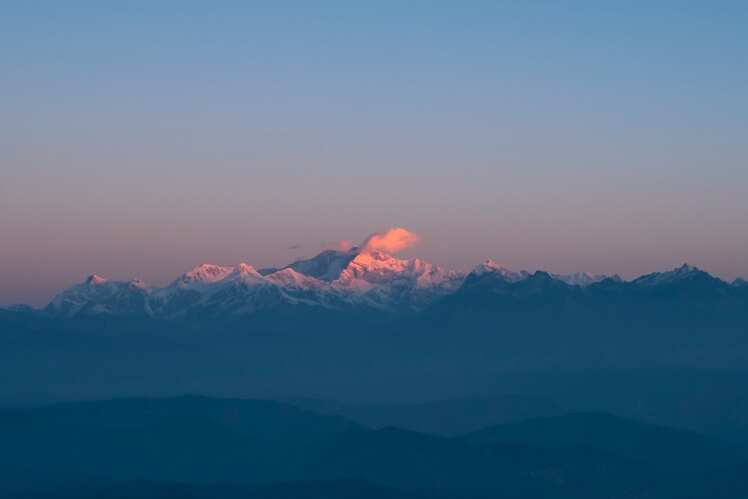Take a Hike to See Mount Kanchenjunga in Darjeeling