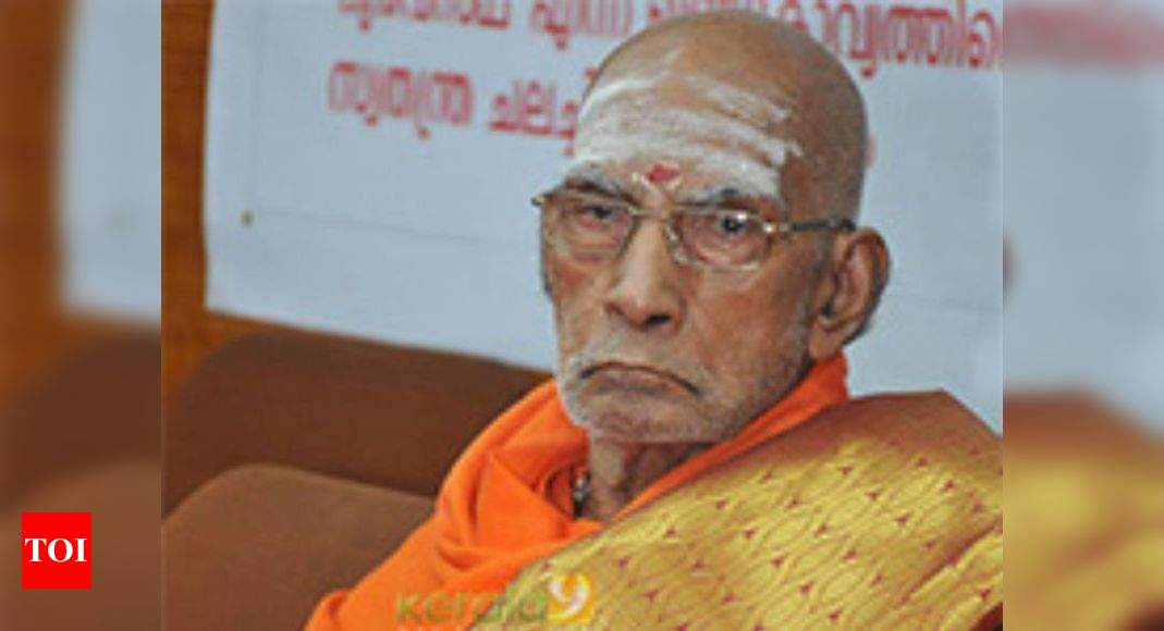 Ex-Sivagiri Mutt chief Prakasananda passes way