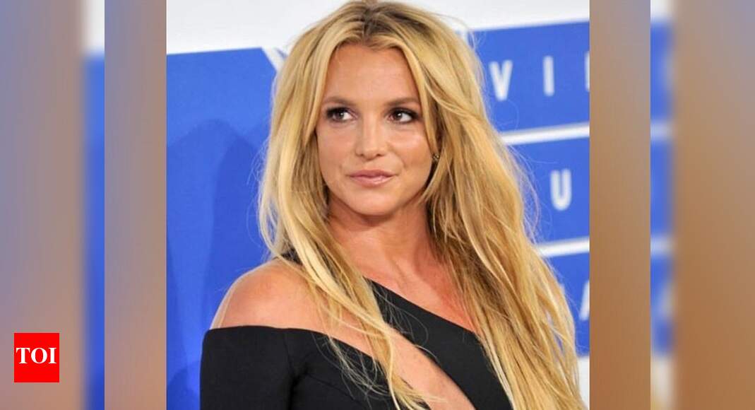 Britney Spears' lawyer resigns from conservatorship case English