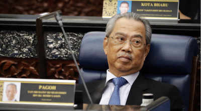 Key party in Malaysia ruling alliance withdraws support to PM