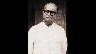 Chitralekha’s creator Bhagwati Charan Varma coined ‘Dilip Kumar’