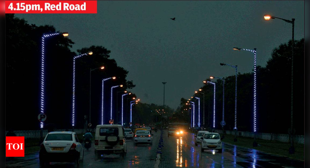 12km tall cloud mass pummels Kolkata with 100mm of rain