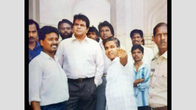 From the cricket pitch to the filmi sets, Hyderabad remembers Dilip Kumar
