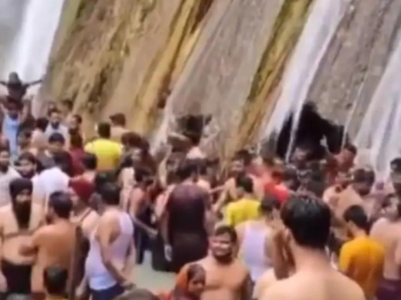 Viral video shows tourists bathing at Kempty falls without following Covid-19 guidelines