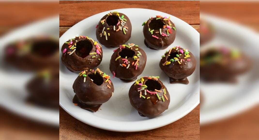 Chocolate Pani Puri Recipe How to Make Chocolate Pani Puri Recipe