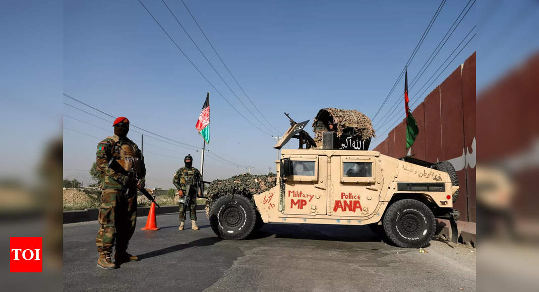 kabul-sends-in-commandos-as-taliban-surround-afghan-city-times-of-india