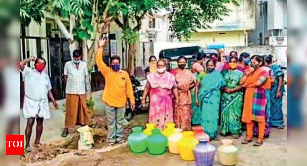 Tamil Nadu Pallavaram residents protest as drinking water supply cut