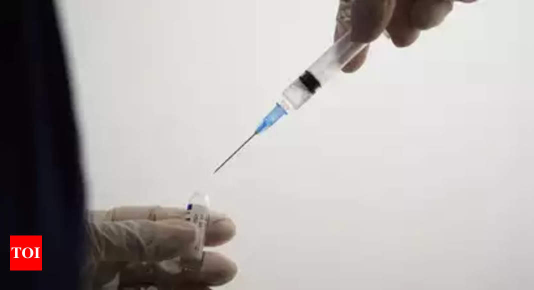 Kol pvt hosps run low on vaccine stocks, two stop drive