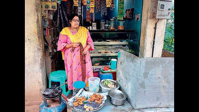 Bengaluru: Snack seller struggles to earn after attack by youth