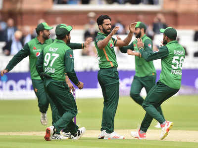 Hasan Ali takes five wickets as England rally in second ODI