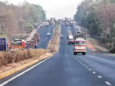 Length of four-lane highways or above doubled in 10 years