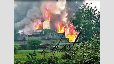 Massive fire in pharma unit in Gujarat's Bharuch