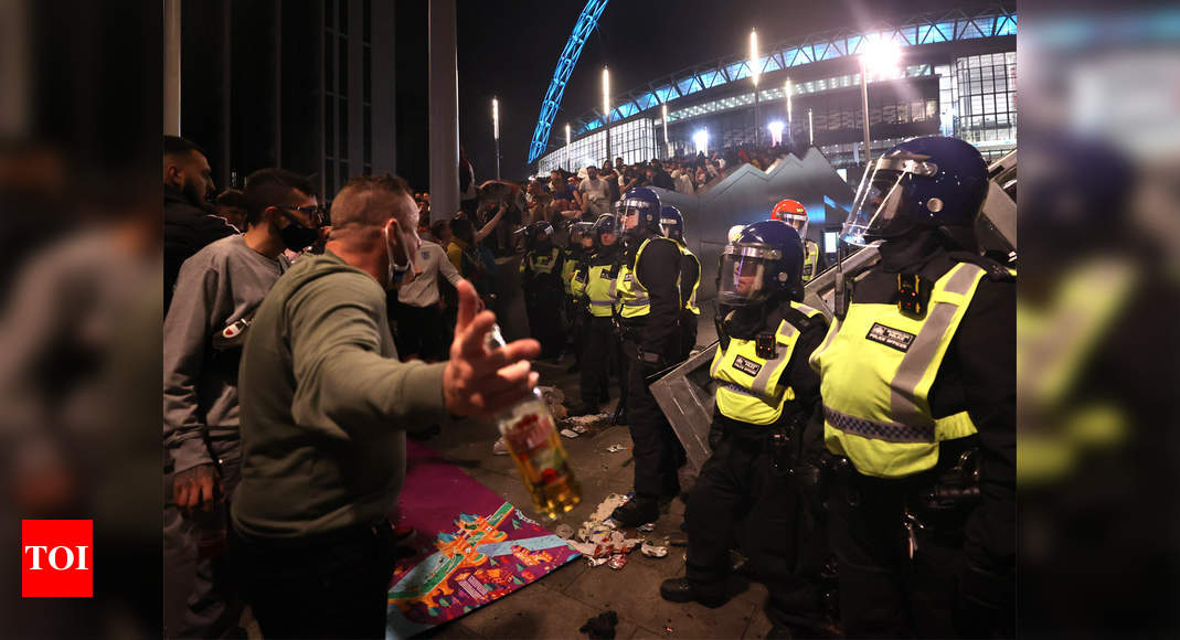 Ticketless England fans breaching Wembley for Euro final led to violent