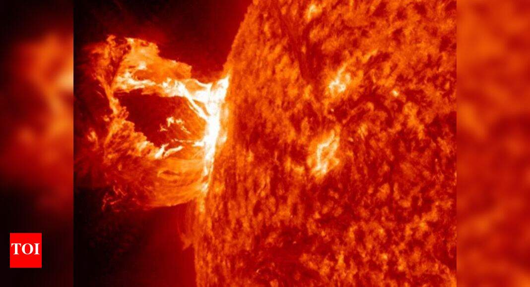 Powerful solar storm likely to lash Earth on Tuesday