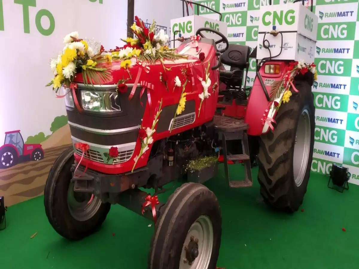 Are Eco Friendly Electric Tractors The Machines Of Farming Future Hello Homestead