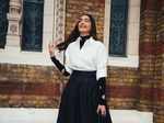 Sonam Kapoor's vintage Notting Hill moment wows the internet, see enthralling photos