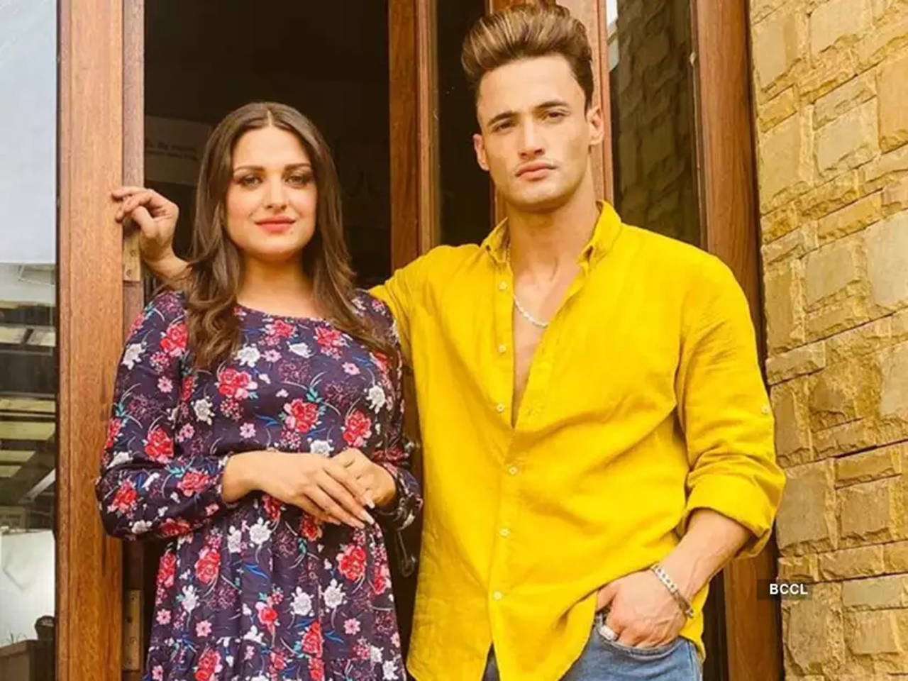 Happy Birthday Asim Riaz: Throwback to when lady love Himanshi Khurana  spoke about their long-distance relationship and marriage - Times of India