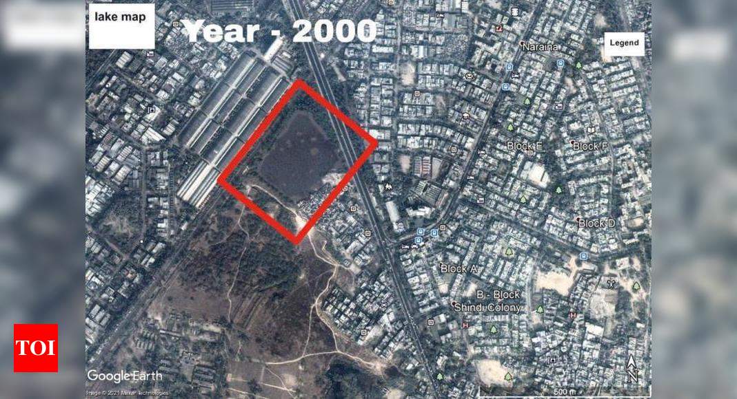 Delhi: Choked! Naraina village pond dries up in 20 years | Delhi News ...