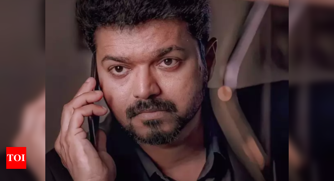 Madras HC imposes Rs 1L cost on actor Vijay