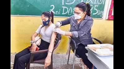 Slow pace of vaccination in Delhi worries experts