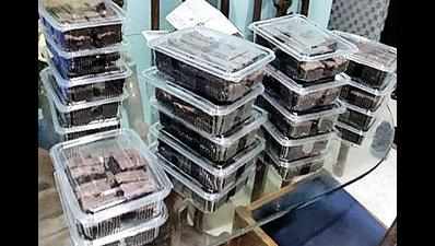 Mumbai: Psychologist, aide held for selling hash brownie cakes