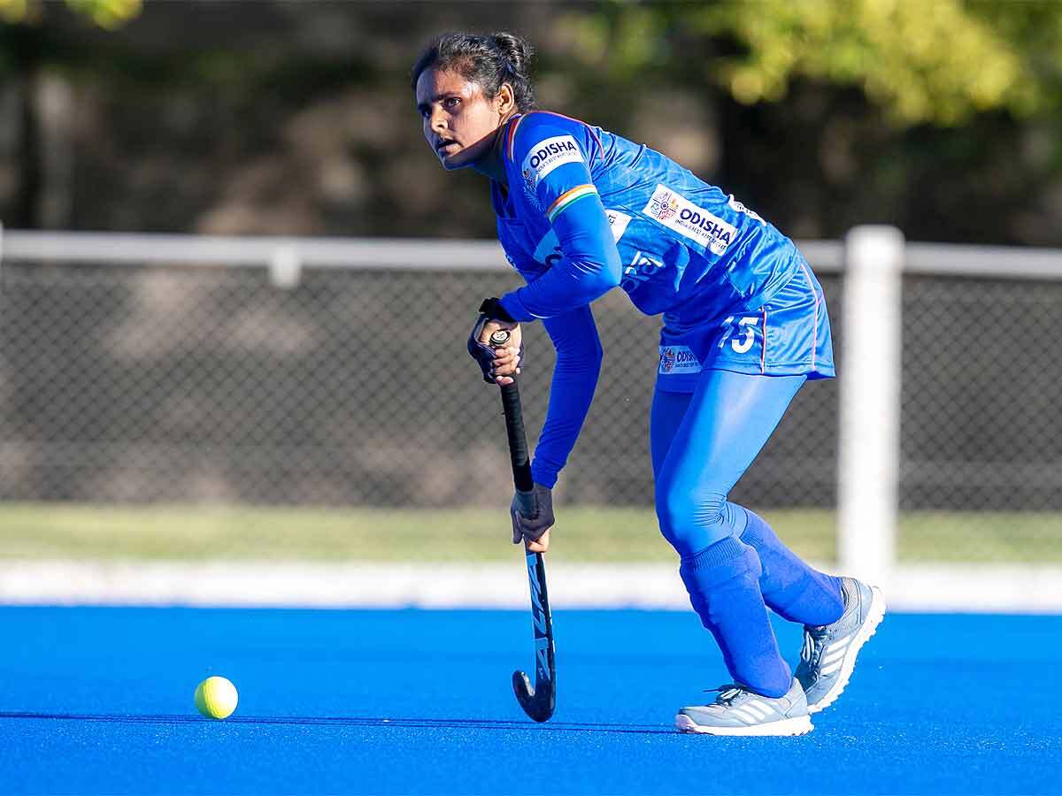 Olympics: Tailor's daughter Nisha Warsi vaults over hurdles to make a mark  in hockey | Tokyo Olympics News - Times of India