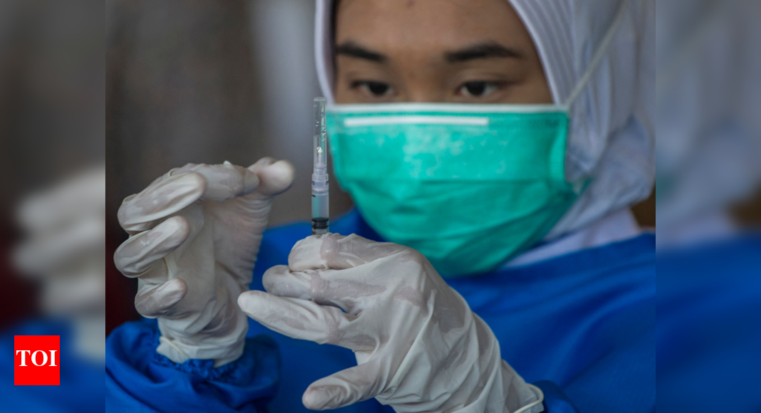 Concern grows over Indonesia's regions as Delta variant ravages Java ...