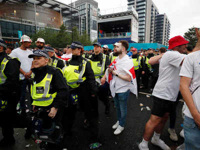 Stewards bribed, tickets forged in Wembley chaos: Press
