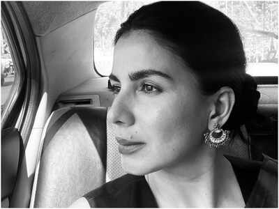 Kirti Kulhari keeps it classy | Hindi Movie News - Times of India