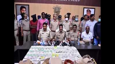 Andhra Pradesh: Chittoor Police arrests interstate dacoits' gang, recovers Rs 32 lakh
