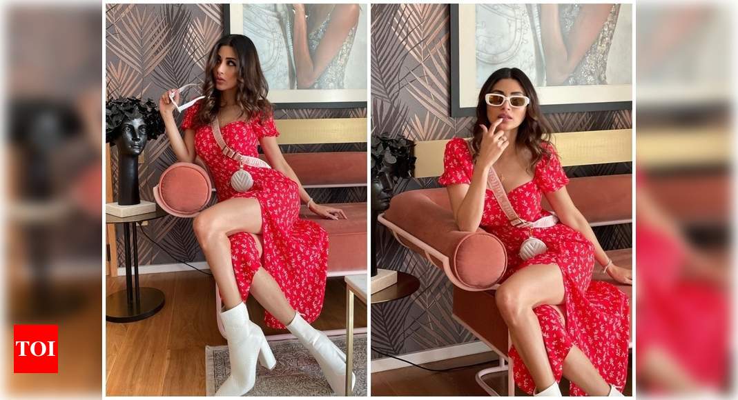 Pic: Mouni Roy looks ravishing in red